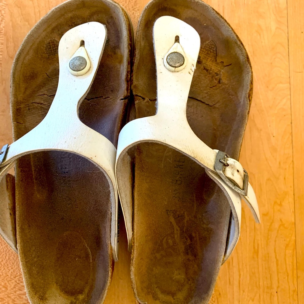 Birkenstock gizeh 7.5 sandals